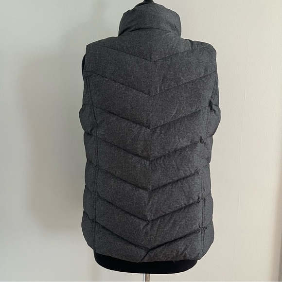Lands' End Women's Small Gray Down Feather Zip Vest - Picture 2 of 3